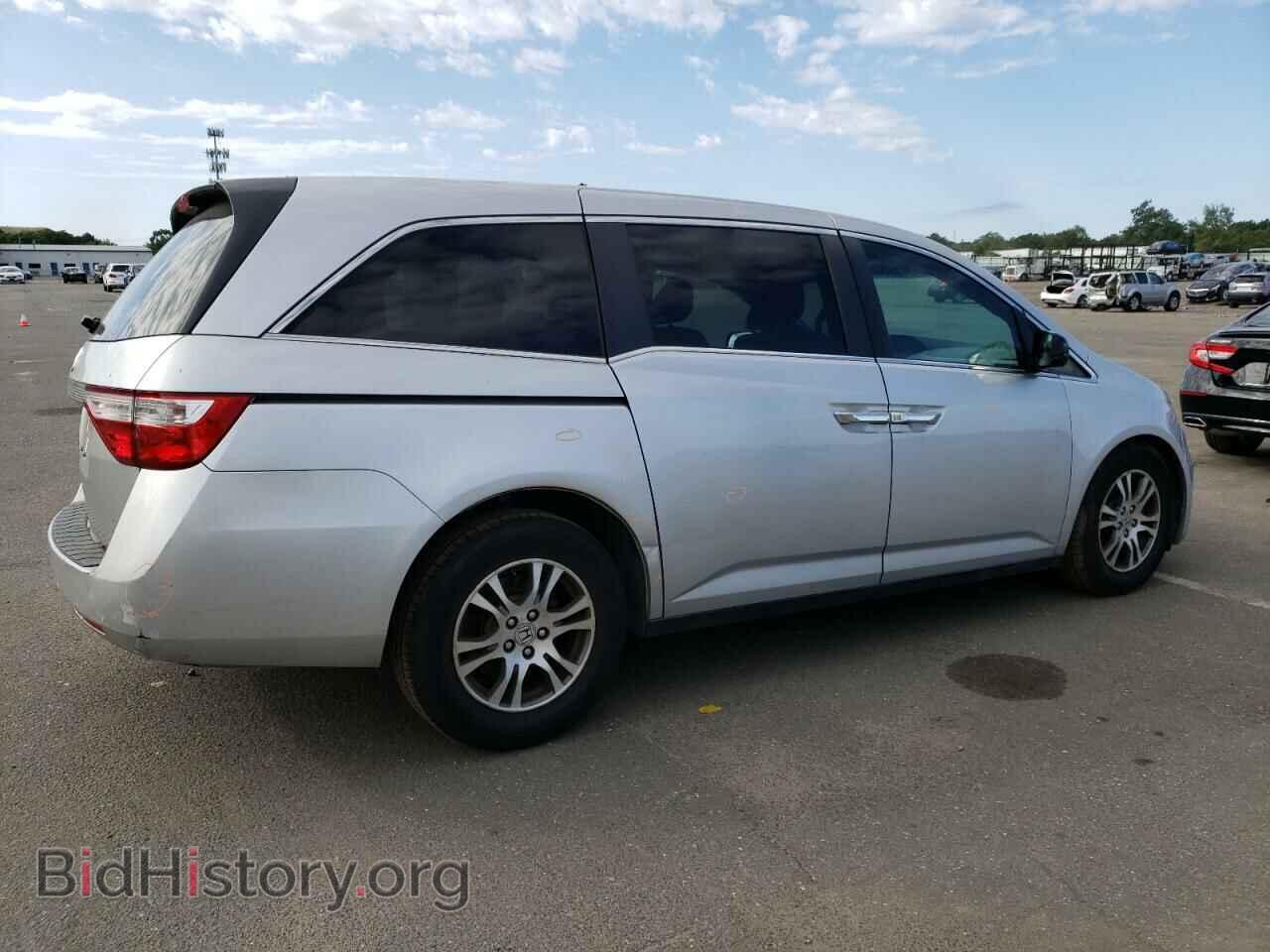 2011 HONDA All Models - VIN: 5FNRL5H42BB035226 - Фото 3