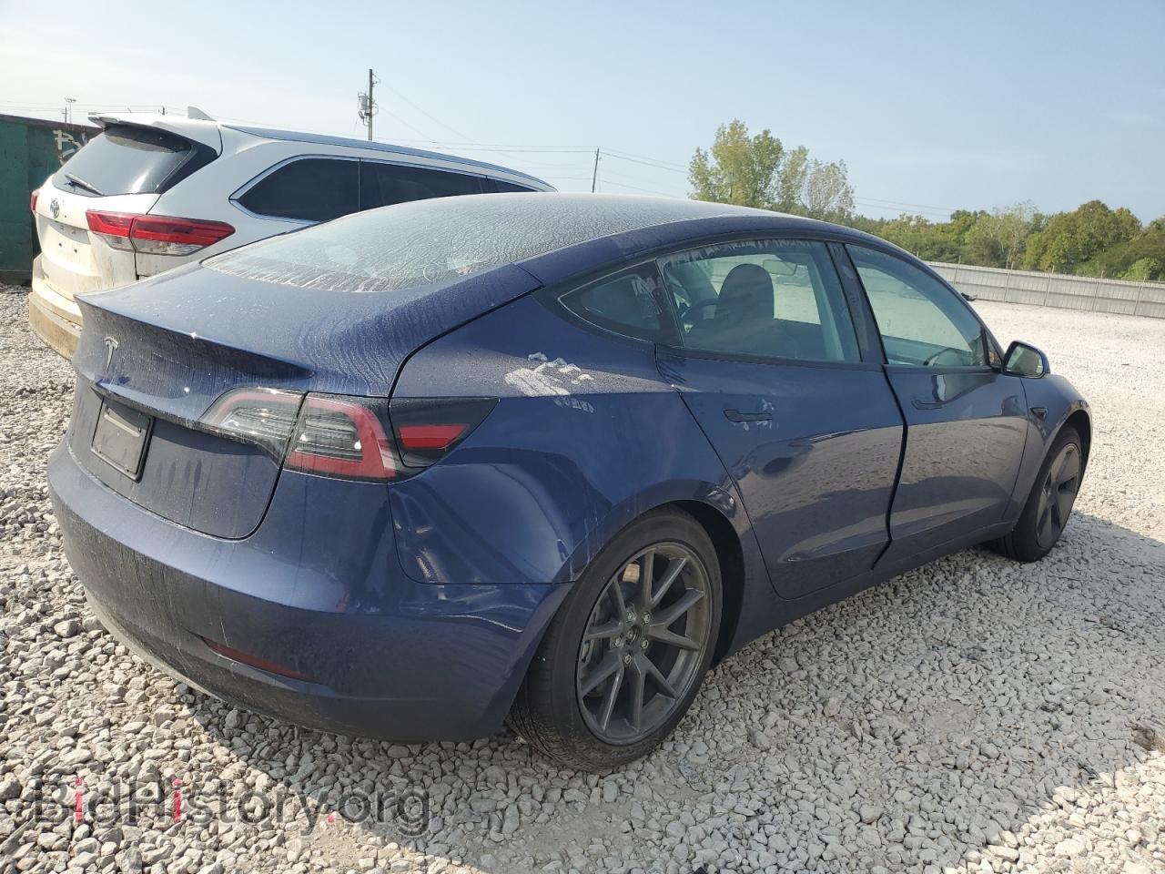 2023 TESLA MODEL 3 - VIN: 5YJ3E1EA9PF555966 - Photo 3