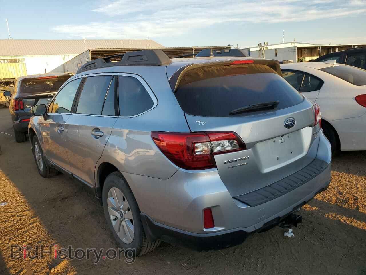 2017 SUBARU OUTBACK - VIN: 4S4BSAFC1H3364105 - Фото 2