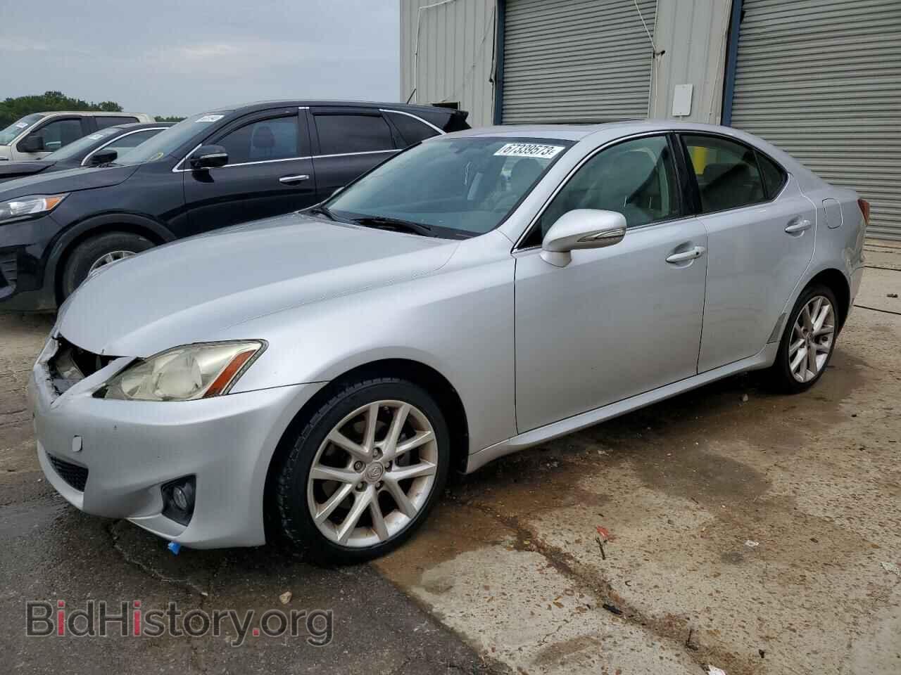 Photo JTHCF5C28B5048324 - LEXUS IS 2011