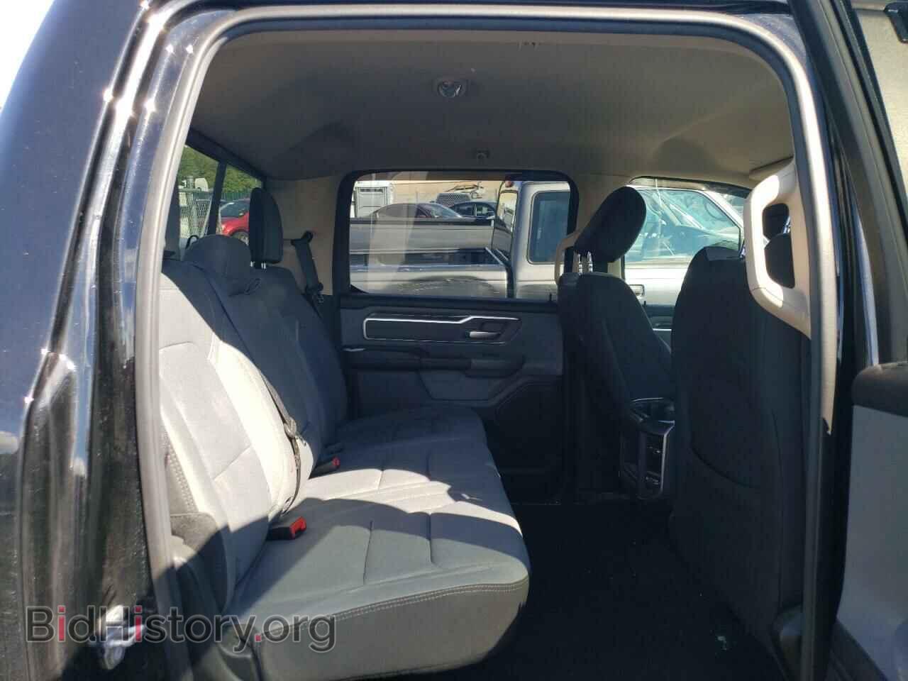 2019 RAM 1500 - VIN: 1C6RRFFG7KN817600 - Фото 10