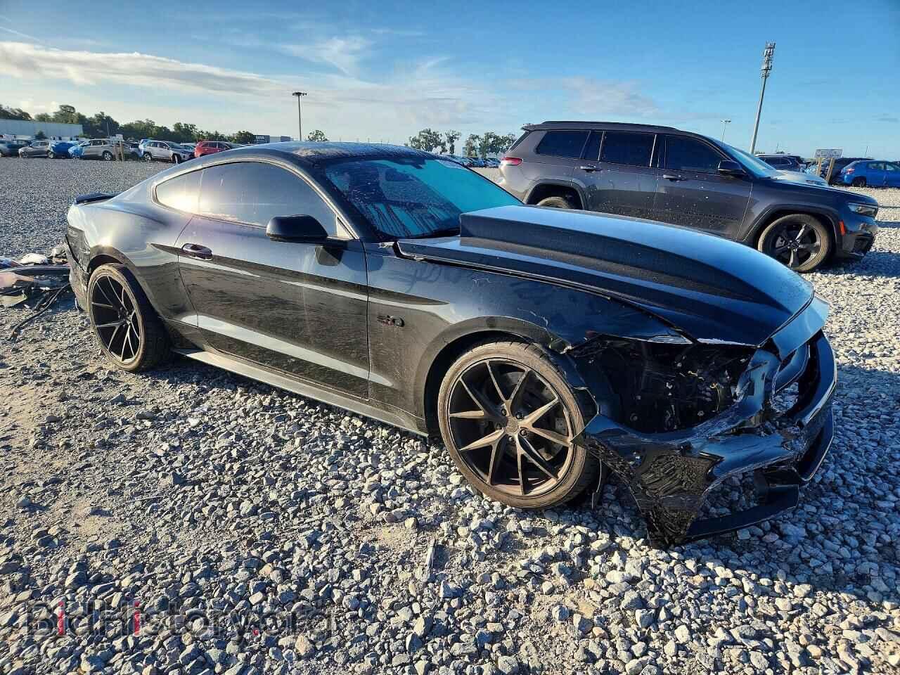 2017 FORD MUSTANG - VIN: 1FA6P8CF4H5270664 - Photo 4