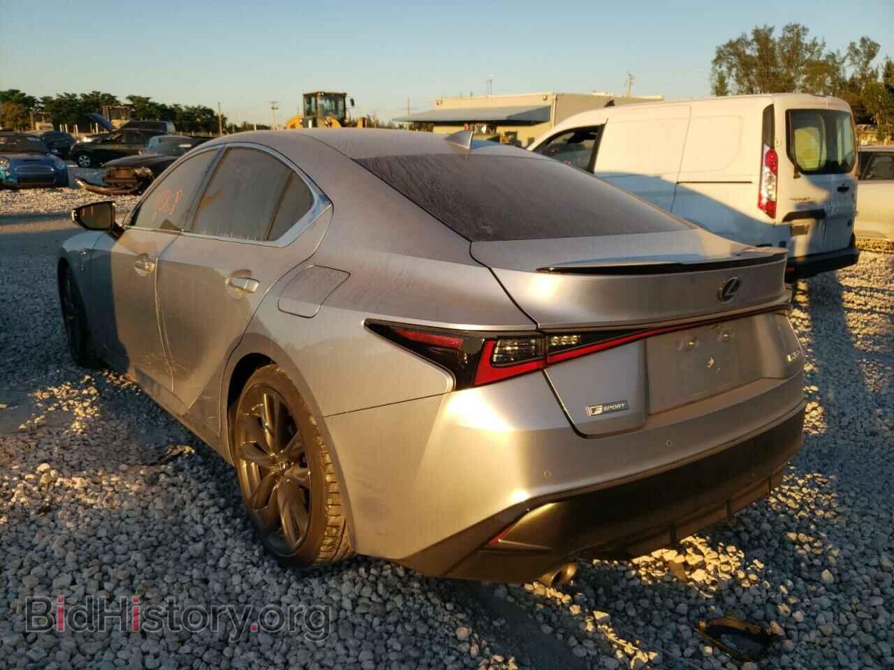 2021 LEXUS IS - VIN: JTHGZ1B24M5041005 - Фото 3