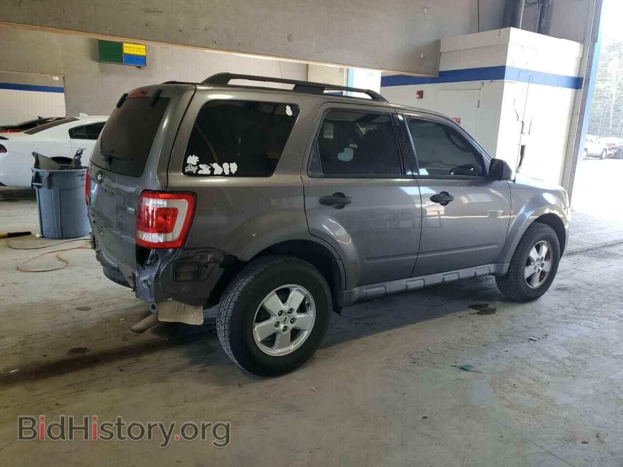 2010 FORD ESCAPE - VIN: 1FMCU9DG0AKB31346 - Фото 3