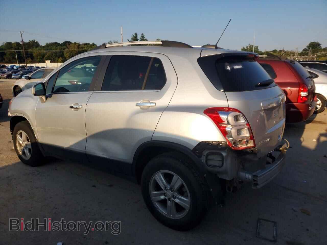 2020 CHEVROLET TRAX - VIN: KL7CJPSB4LB022039 - Photo 2