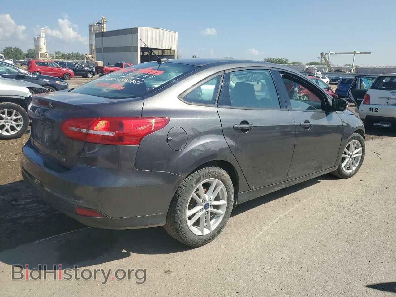 2017 FORD FOCUS - VIN: 1FADP3F2XHL342871 - Фото 3