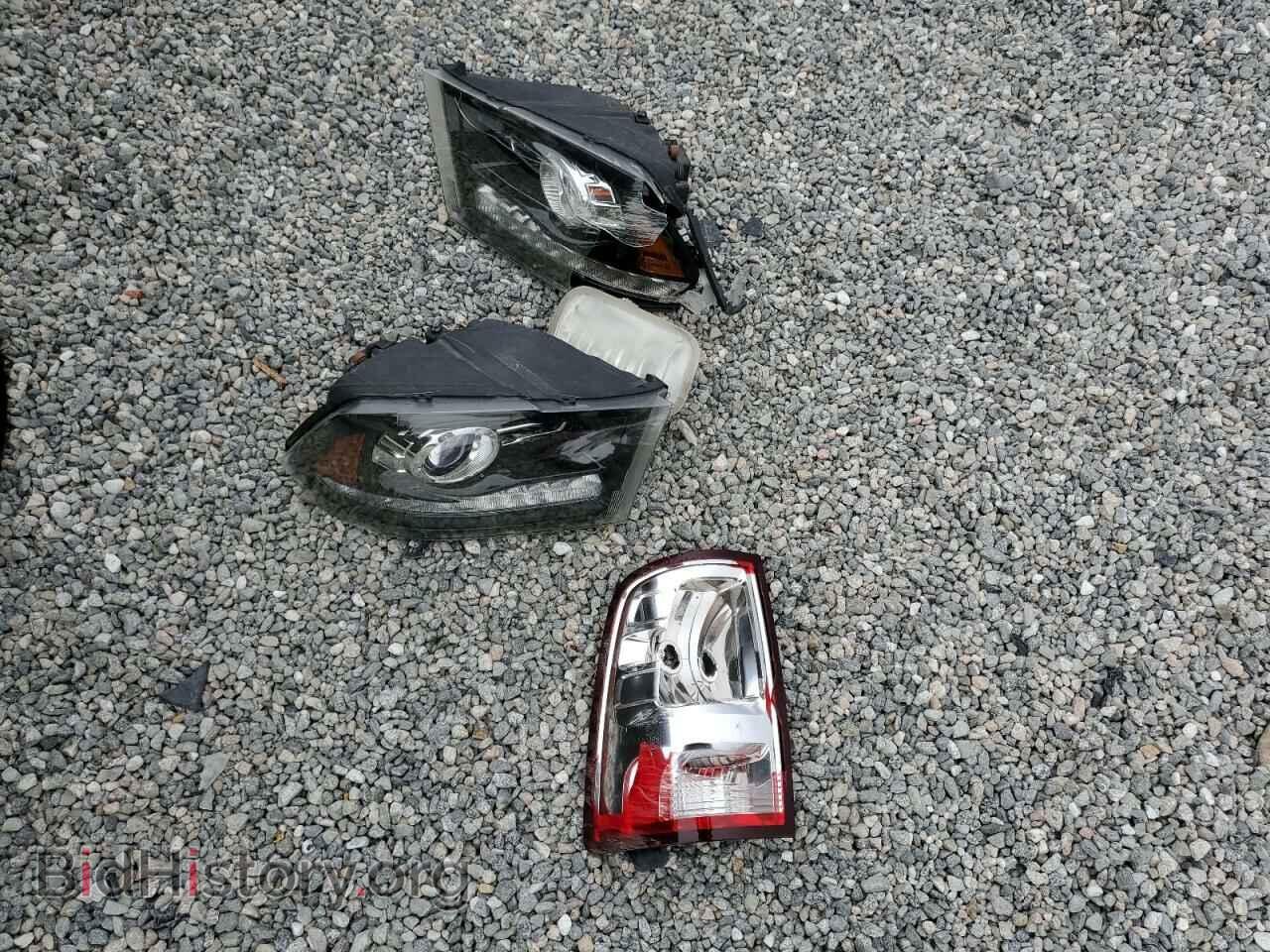 2011 DODGE All Models - VIN: 3D7JB1ET2BG540526 - Фото 12