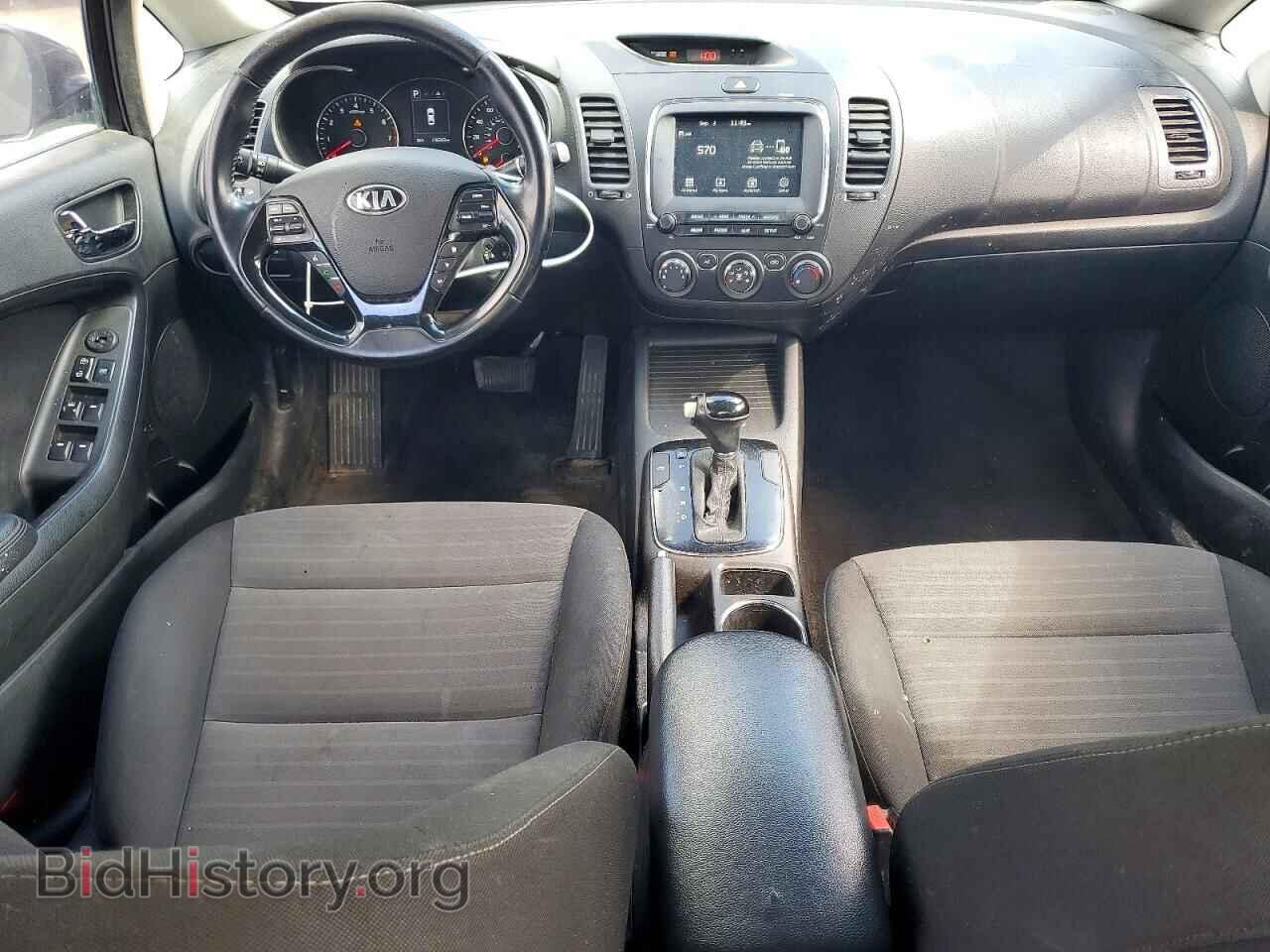 2017 KIA FORTE - VIN: 3KPFL4A76HE043586 - Photo 8