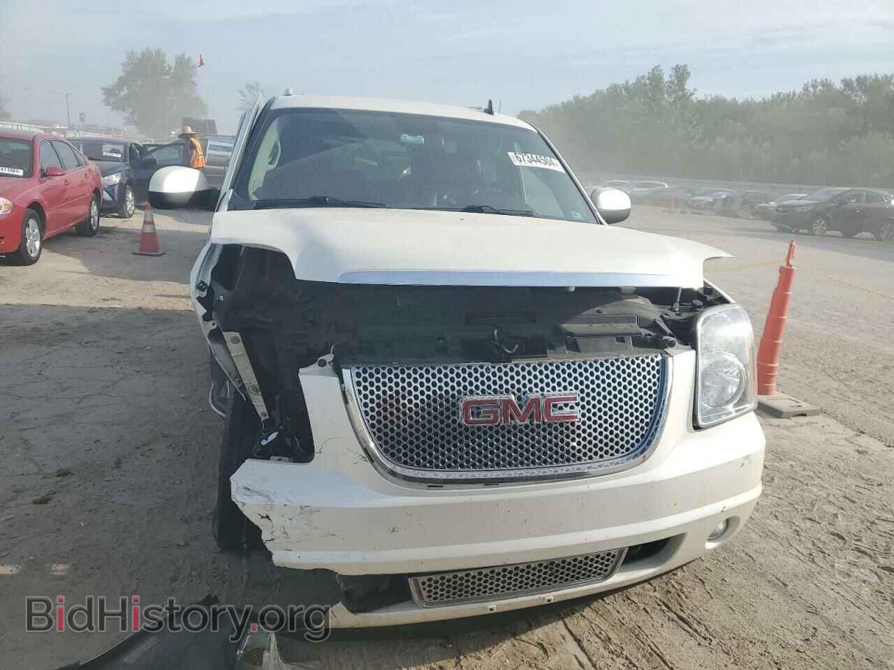 2011 GMC YUKON - VIN: 1GKS2EEFXBR130271 - Фото 5