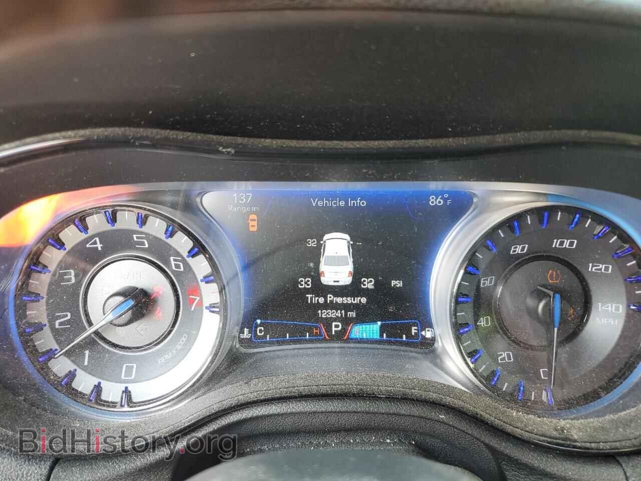 2017 CHRYSLER 300 - VIN: 2C3CCAGG7HH547131 - Photo 9
