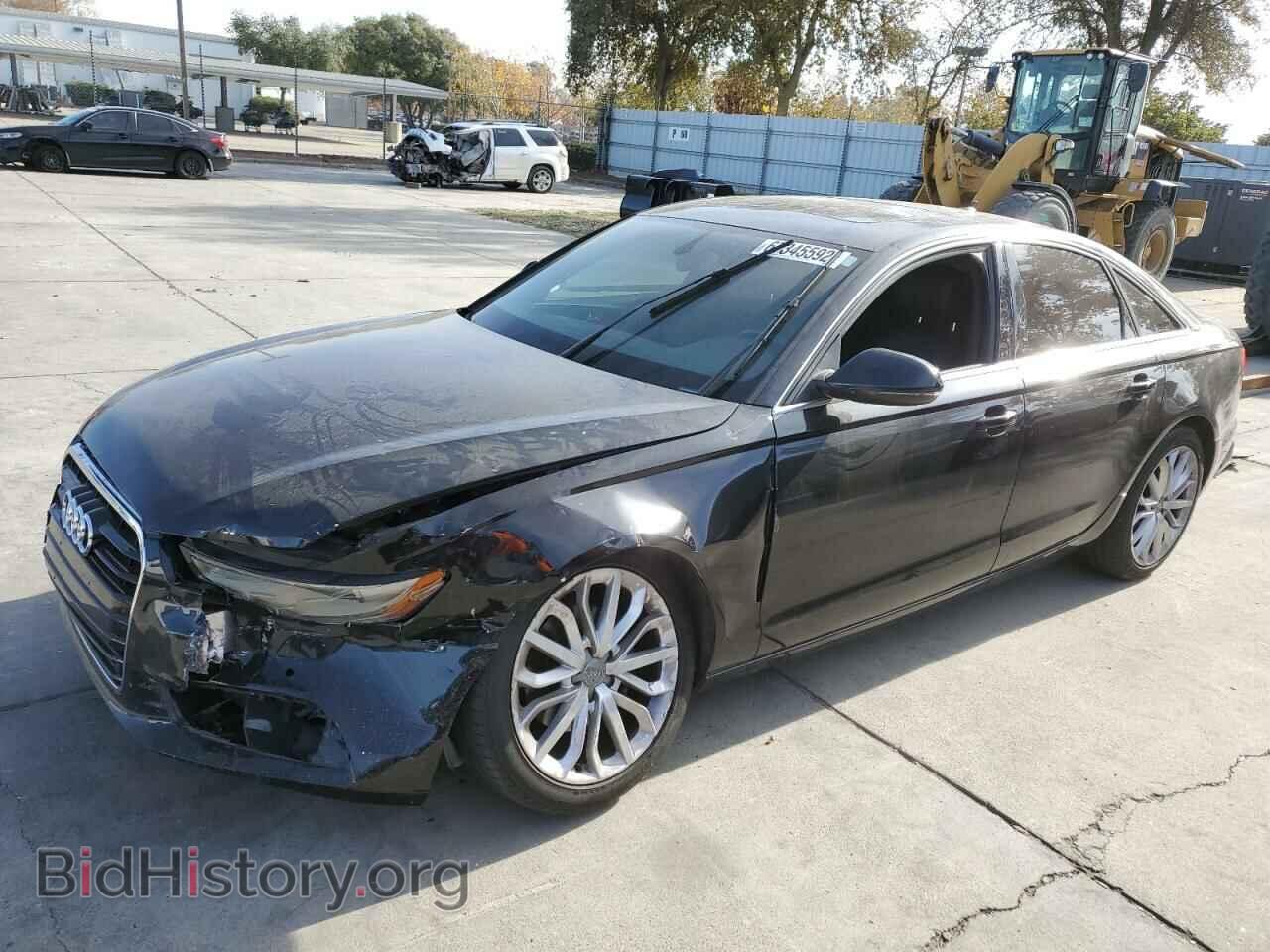 Фотография WAUDFAFC4CN151404 - AUDI A6 2012