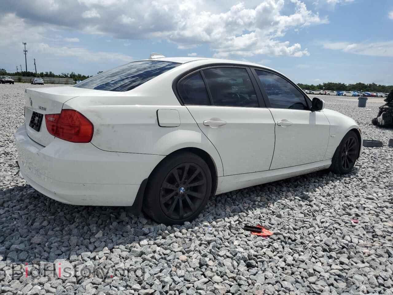 2011 BMW 3 SERIES - VIN: WBAPH7C58BE851599 - Фото 3
