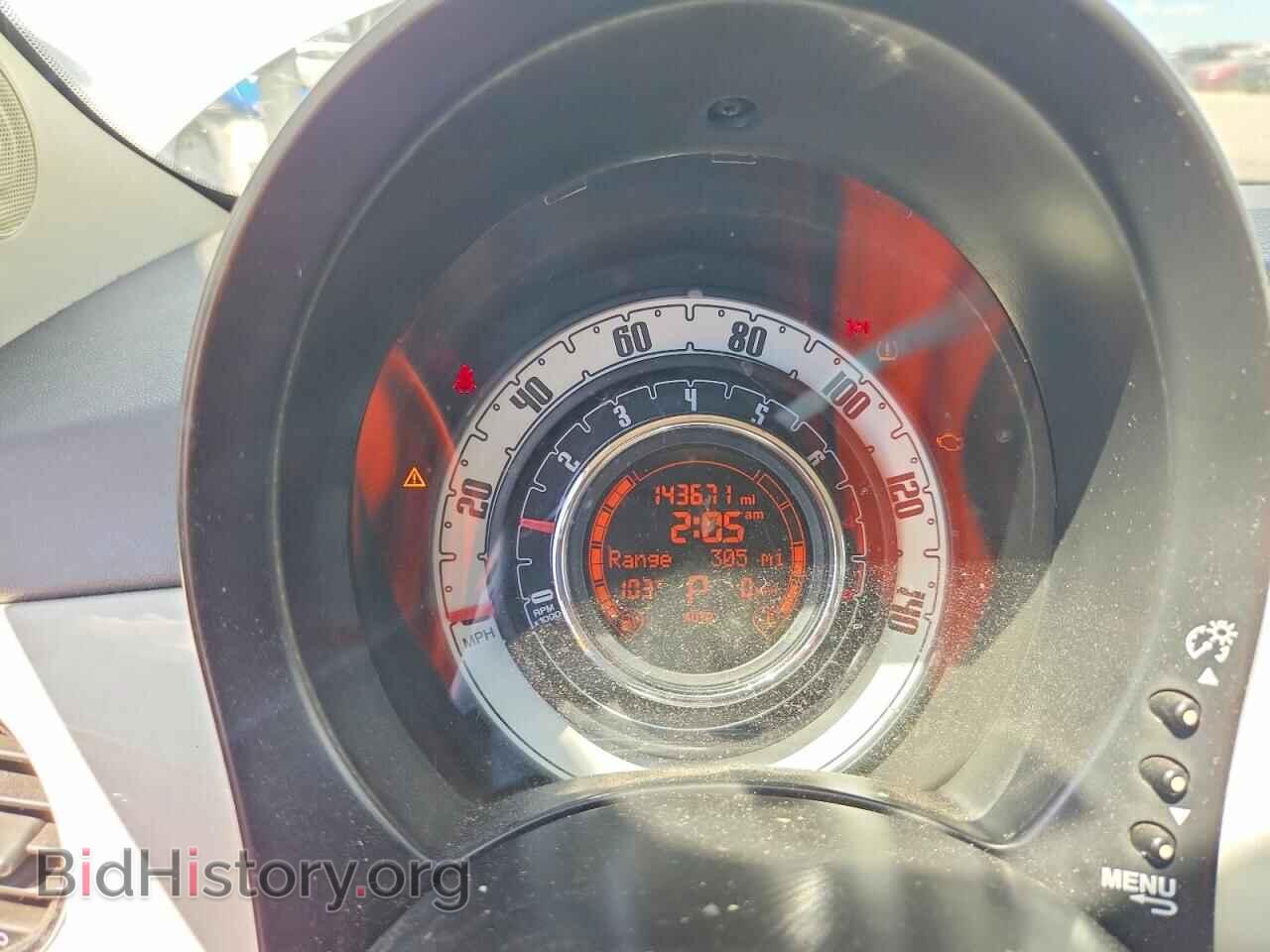 2015 FIAT 500 - VIN: 3C3CFFAR7FT609825 - Фото 9