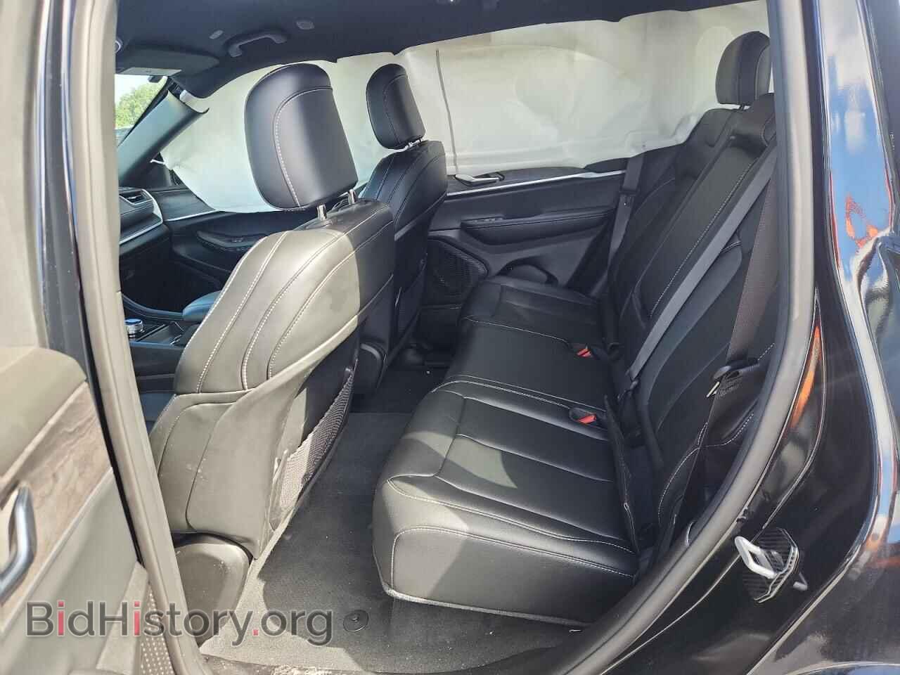 2025 JEEP CHEROKEE - VIN: 1C4RJGBG5SC295444 - Photo 11