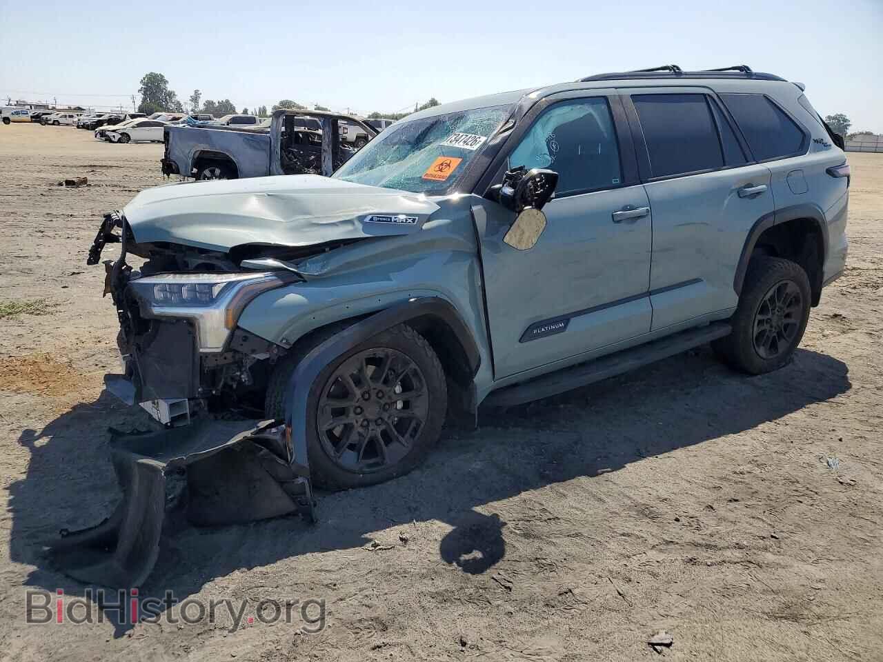 Фотография 7SVAAABA8RX040057 - TOYOTA SEQUOIA 2024