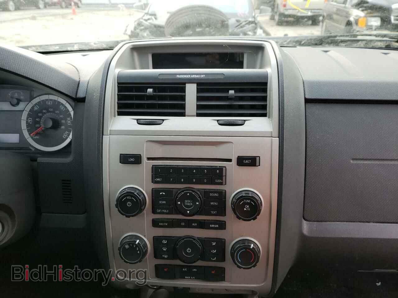 2011 FORD ESCAPE - VIN: 1FMCU9DG2BKB38171 - Фото 9