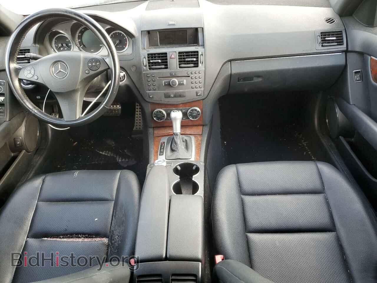 2011 MERCEDES-BENZ C-CLASS - VIN: WDDGF8BB3BR177849 - Фото 8