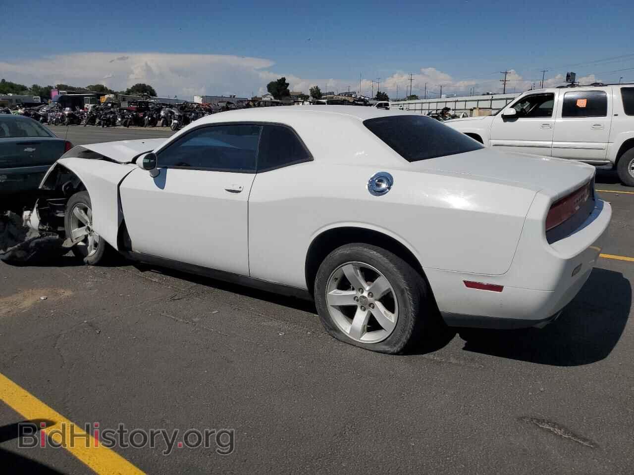 2014 DODGE CHALLENGER - VIN: 2C3CDYAG8EH153891 - Фото 2