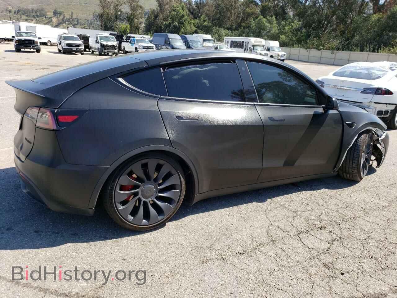 2022 TESLA MODEL Y - VIN: 7SAYGDEF2NF443958 - Фото 3