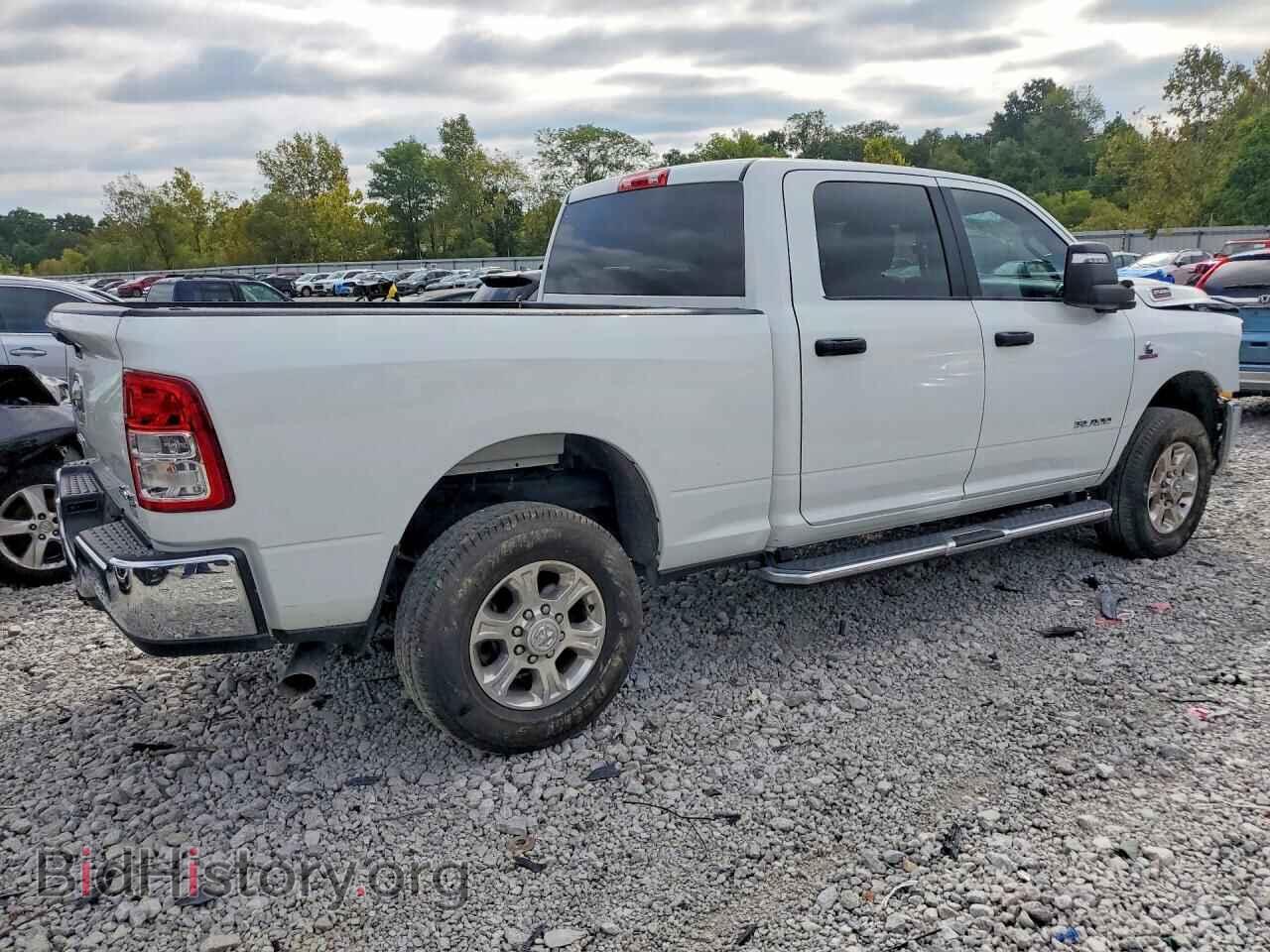 2024 RAM 2500 - VIN: 3C6UR5DL1RG340234 - Фото 3
