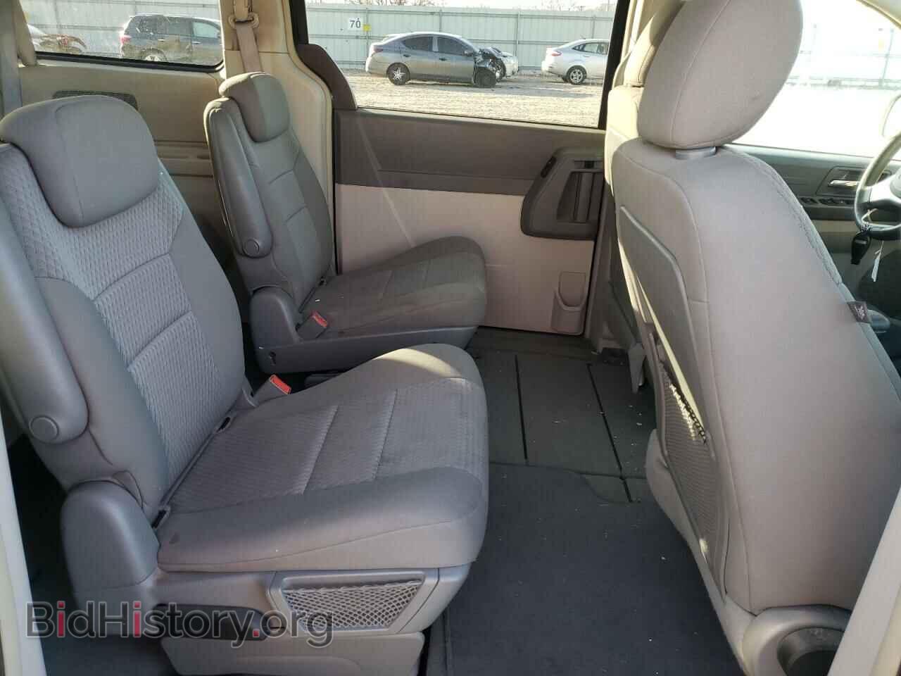 2009 CHRYSLER MINIVAN - VIN: 2A8HR44E39R503233 - Фото 6