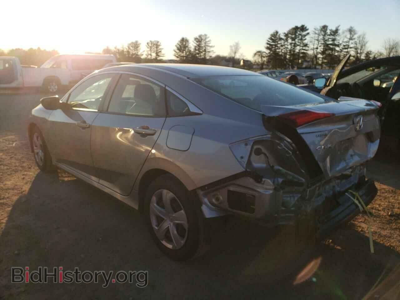 2017 HONDA CIVIC - VIN: 19XFC2F50HE207538 - Фото 2