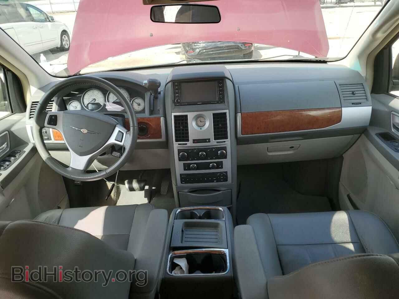 2008 CHRYSLER MINIVAN - VIN: 2A8HR54P38R767459 - Фото 8