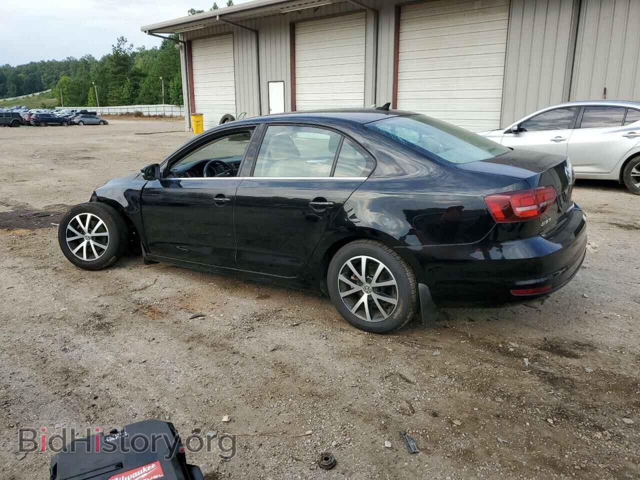 2017 VOLKSWAGEN JETTA - VIN: 3VWDB7AJ7HM218616 - Фото 2