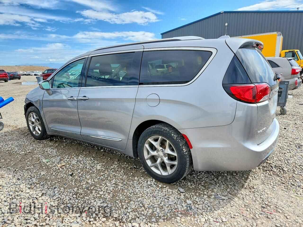 2019 CHRYSLER PACIFICA - VIN: 2C4RC1GG4KR657447 - Photo 2