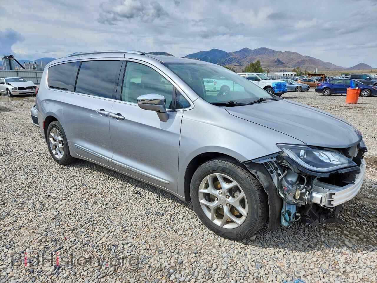 2019 CHRYSLER PACIFICA - VIN: 2C4RC1GG4KR657447 - Photo 4