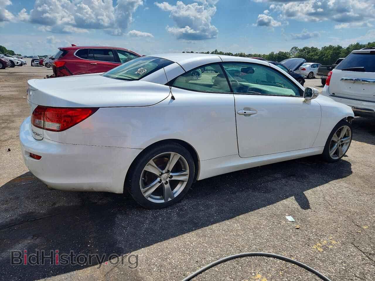 2012 LEXUS IS - VIN: JTHFF2C26C2524147 - Photo 3