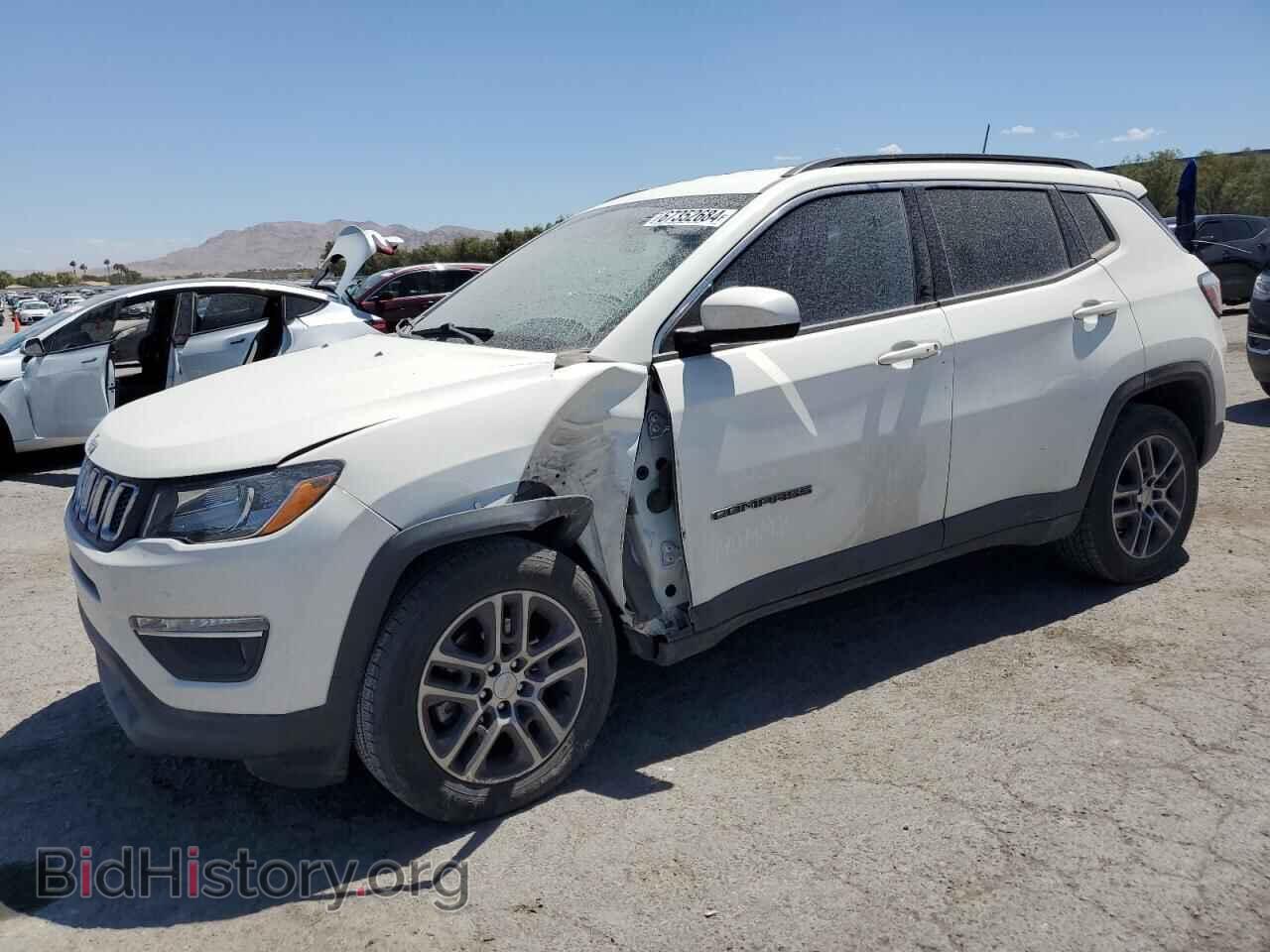 Photo 3C4NJCBBXHT642825 - JEEP COMPASS 2017