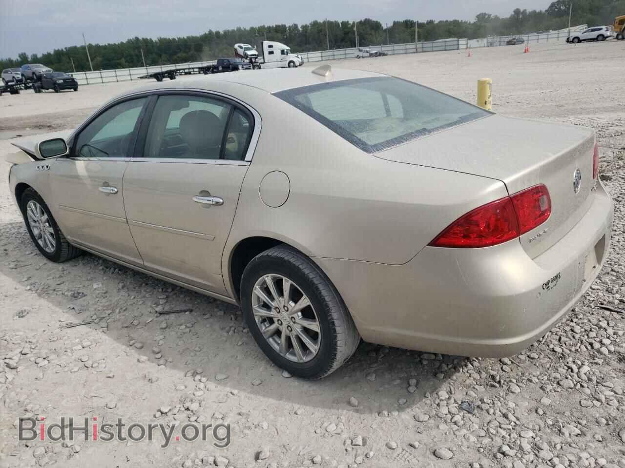 2009 BUICK LUCERNE - VIN: 1G4HD57M19U102888 - Фото 2