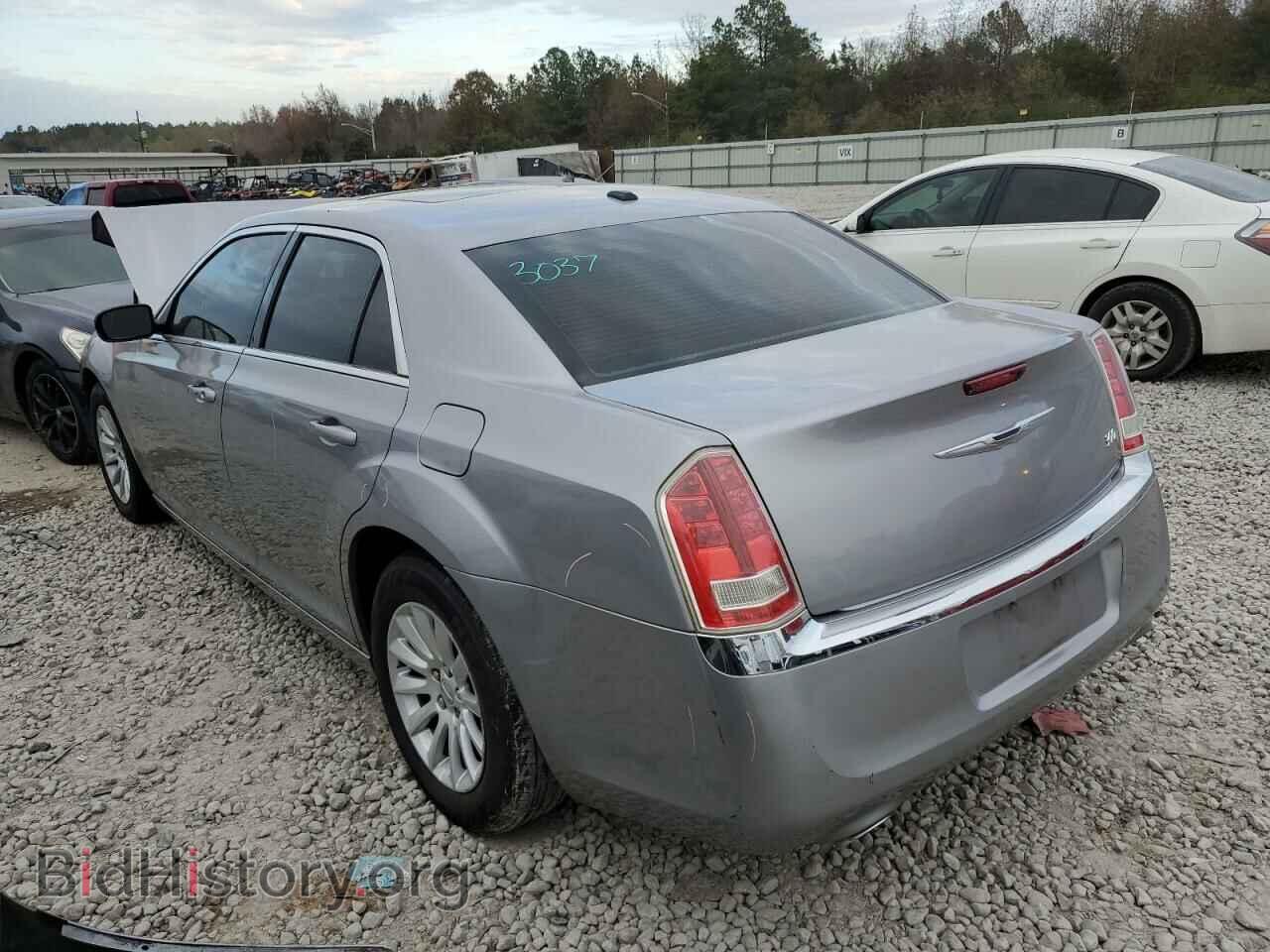 2013 CHRYSLER 300 - VIN: 2C3CCAAG2DH657264 - Фото 3