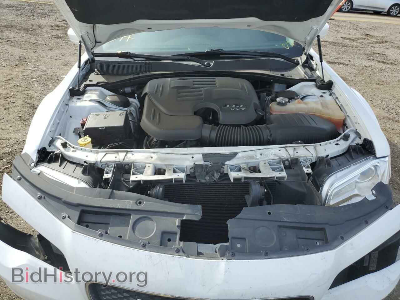 2017 CHRYSLER 300 - VIN: 2C3CCAAG0HH506185 - Фото 7