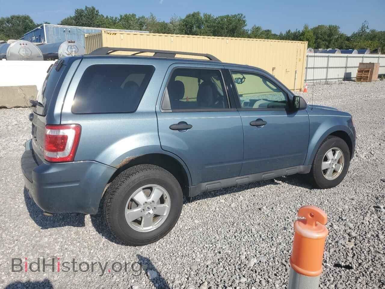 2011 FORD ESCAPE - VIN: 1FMCU9DG0BKC21212 - Фото 3