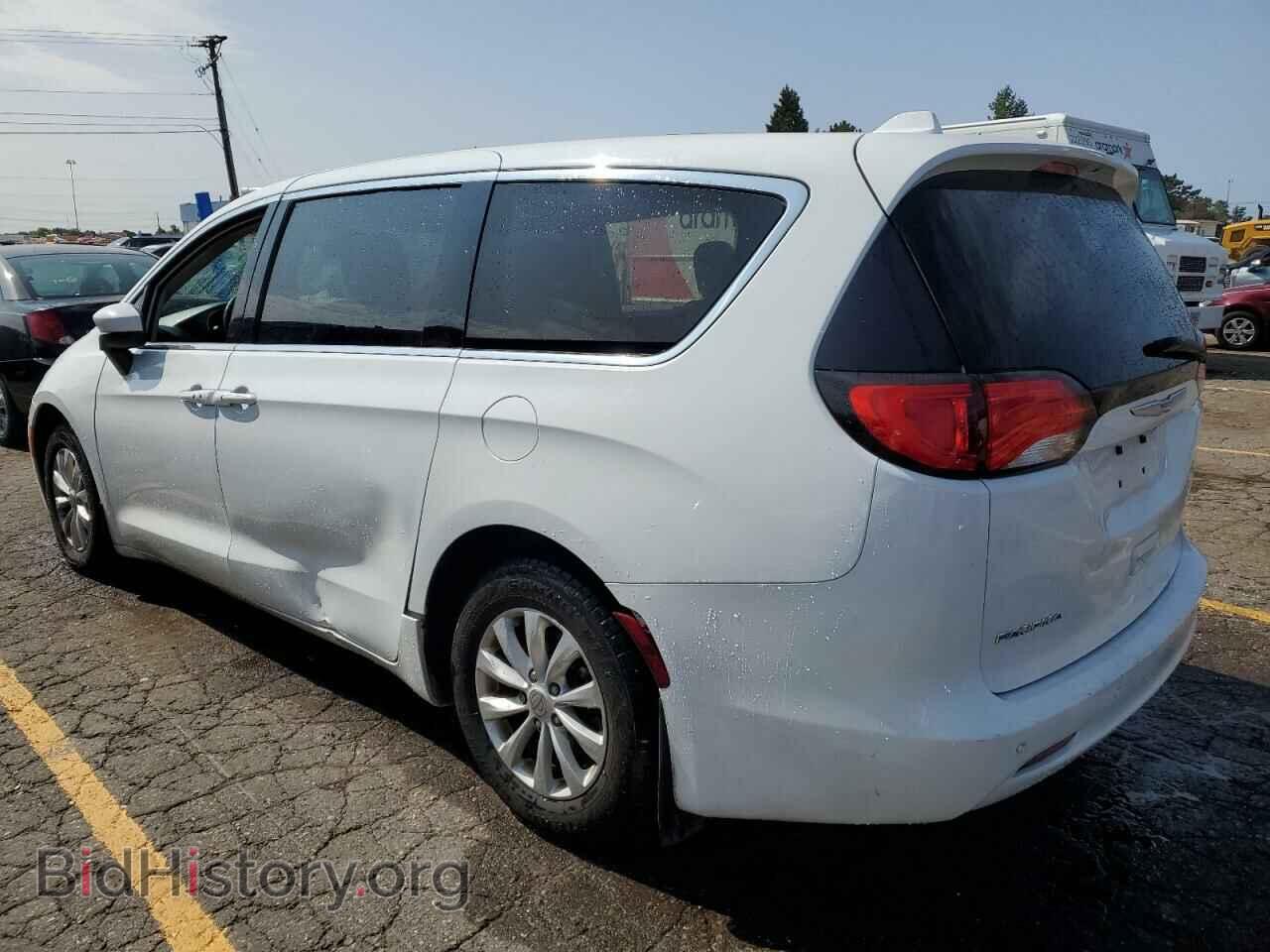 2017 CHRYSLER PACIFICA - VIN: 2C4RC1DG9HR529623 - Photo 2