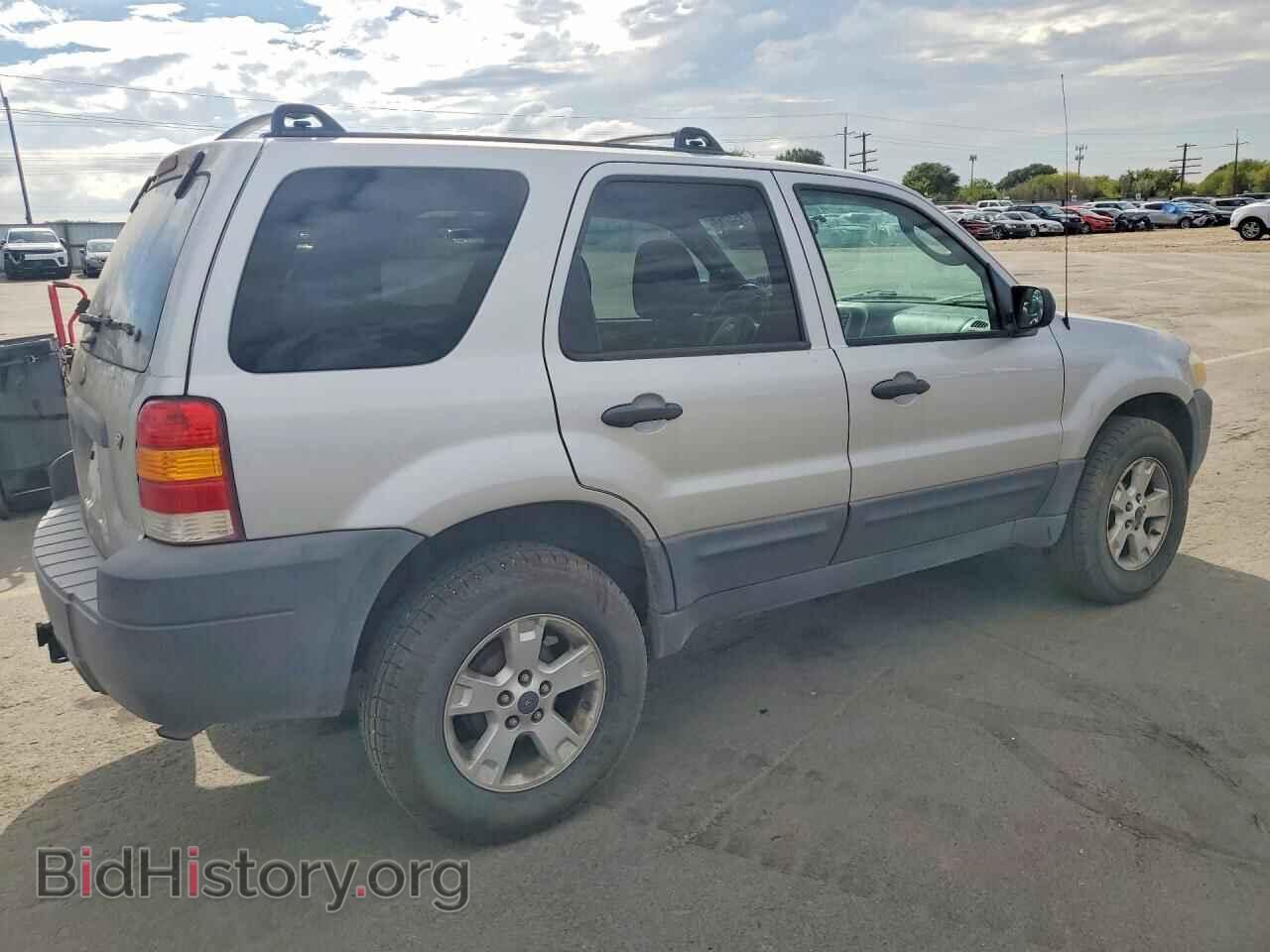 2007 FORD ESCAPE - VIN: 1FMYU03147KA50518 - Photo 3