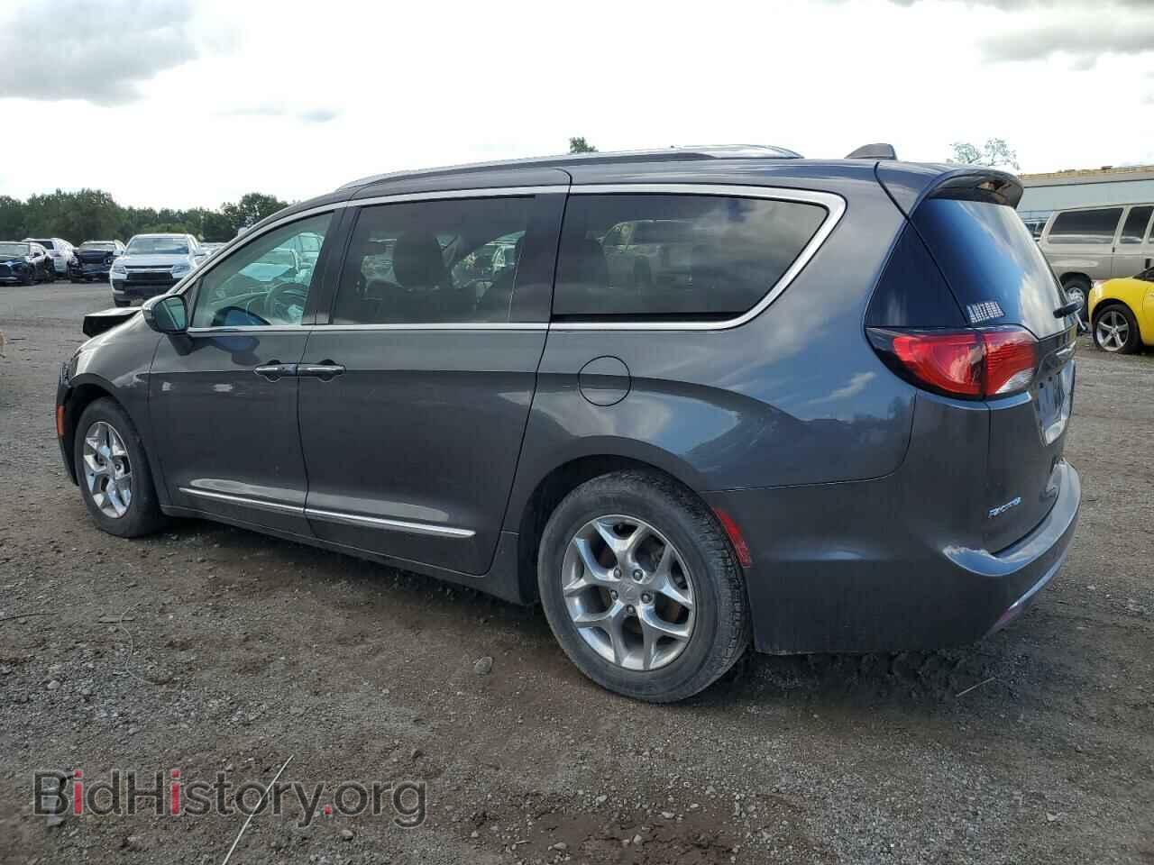2018 CHRYSLER PACIFICA - VIN: 2C4RC1GG6JR355205 - Photo 2
