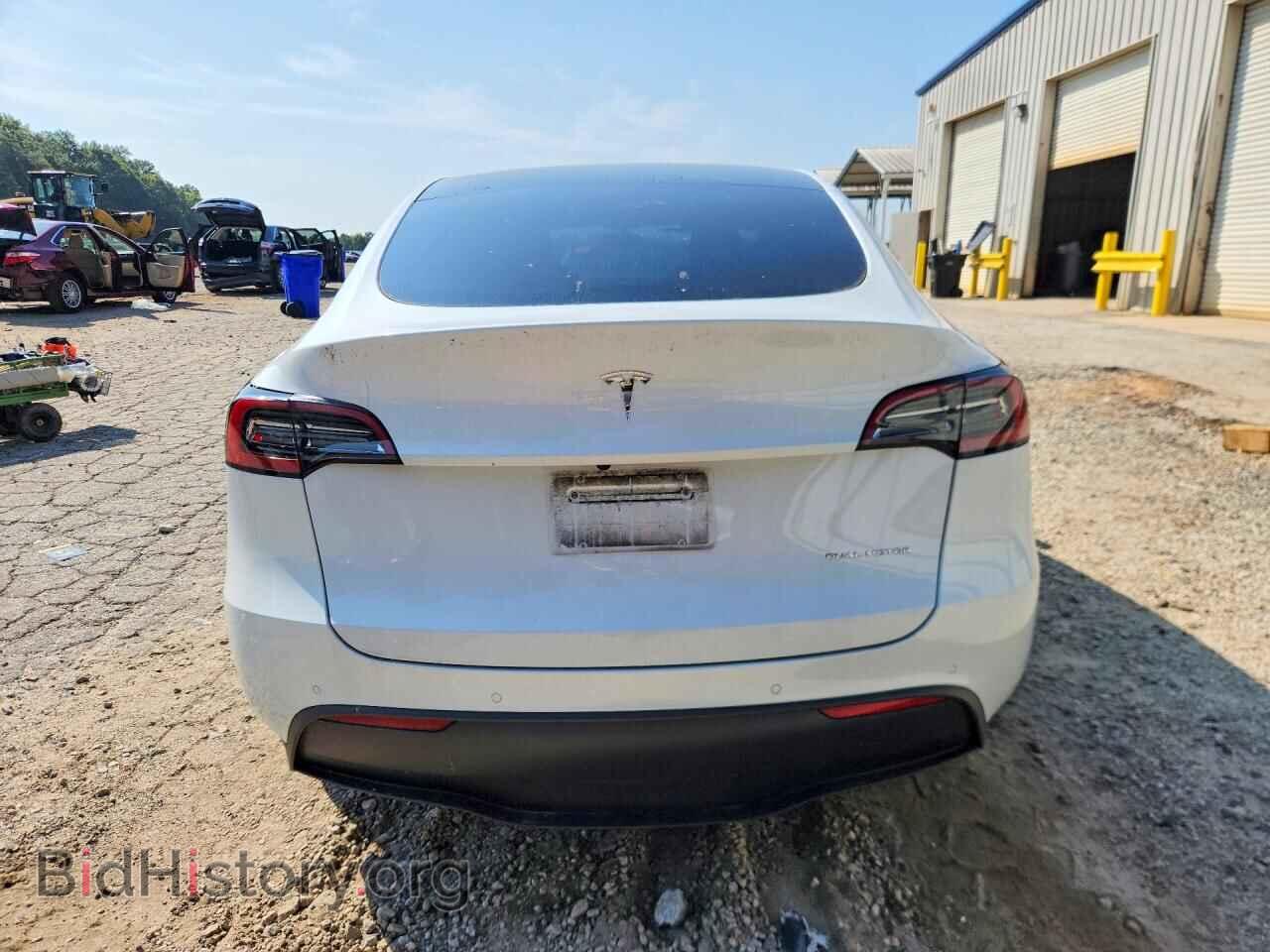 2022 TESLA MODEL Y - VIN: 7SAYGDEE4NF439742 - Photo 6