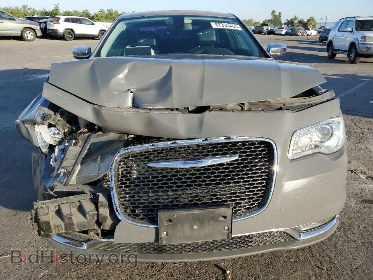 2019 CHRYSLER 300 - VIN: 2C3CCAEG0KH536630 - Фото 5