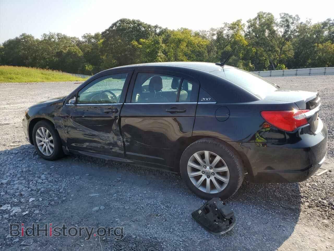 2012 CHRYSLER 200 - VIN: 1C3CCBBG6CN107771 - Фото 2
