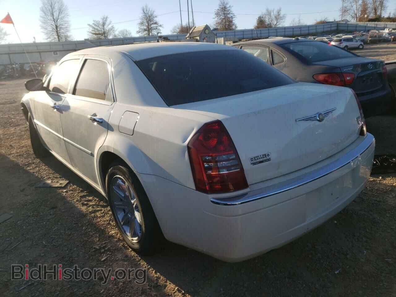 2006 CHRYSLER 300 - VIN: 2C3KA63H86H281676 - Фото 3