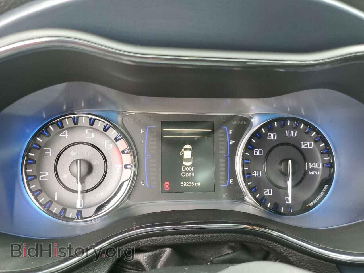 2016 CHRYSLER 200 - VIN: 1C3CCCBB9GN178785 - Фото 9