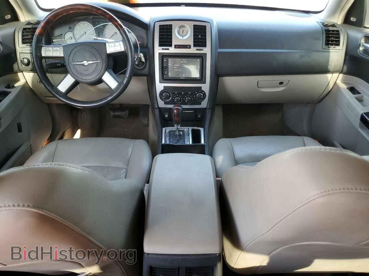 2006 CHRYSLER 300 - VIN: 2C3KA63H26H399612 - Фото 8