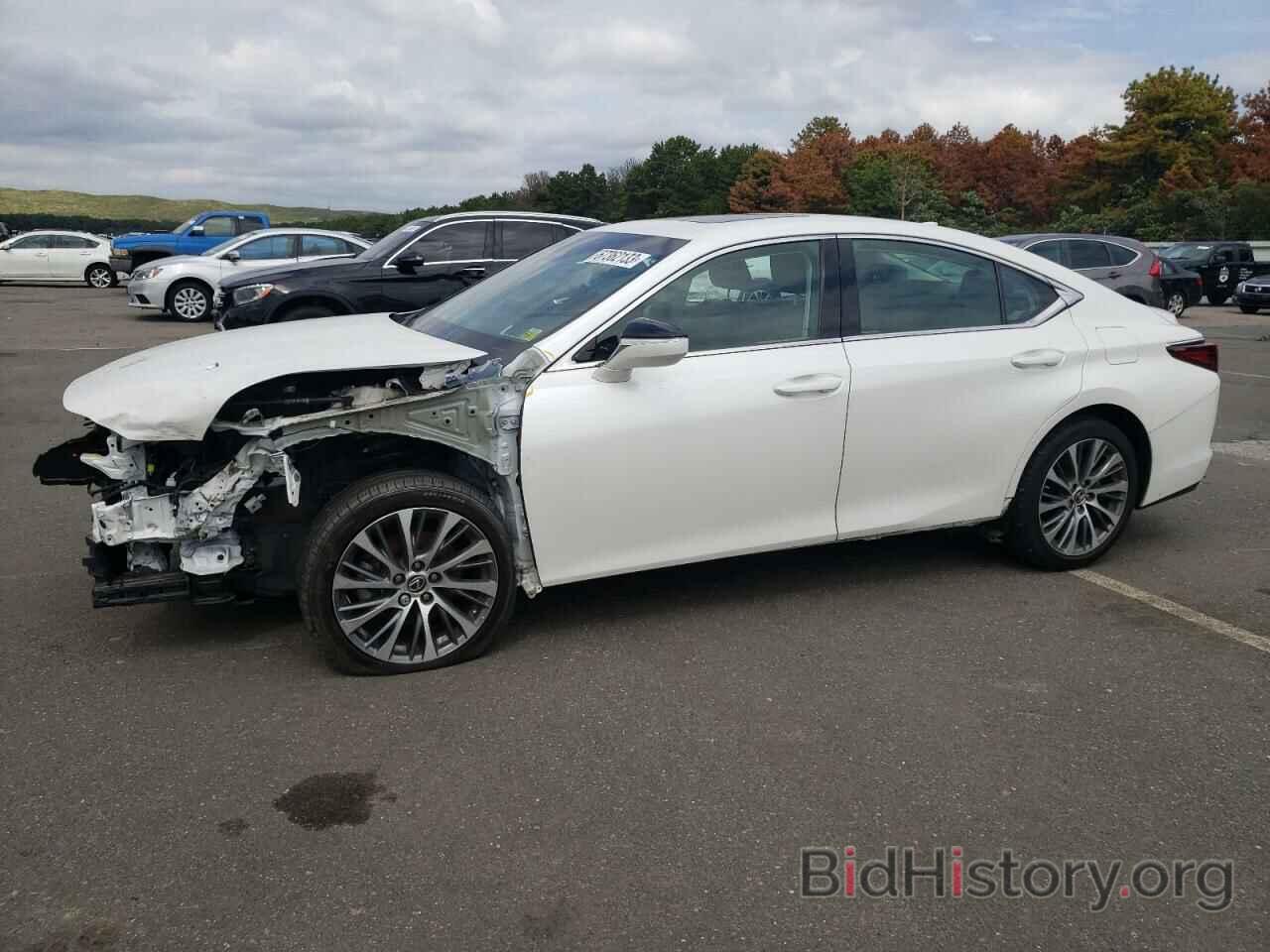 Photo 58ADZ1B17LU051516 - LEXUS ES350 2020