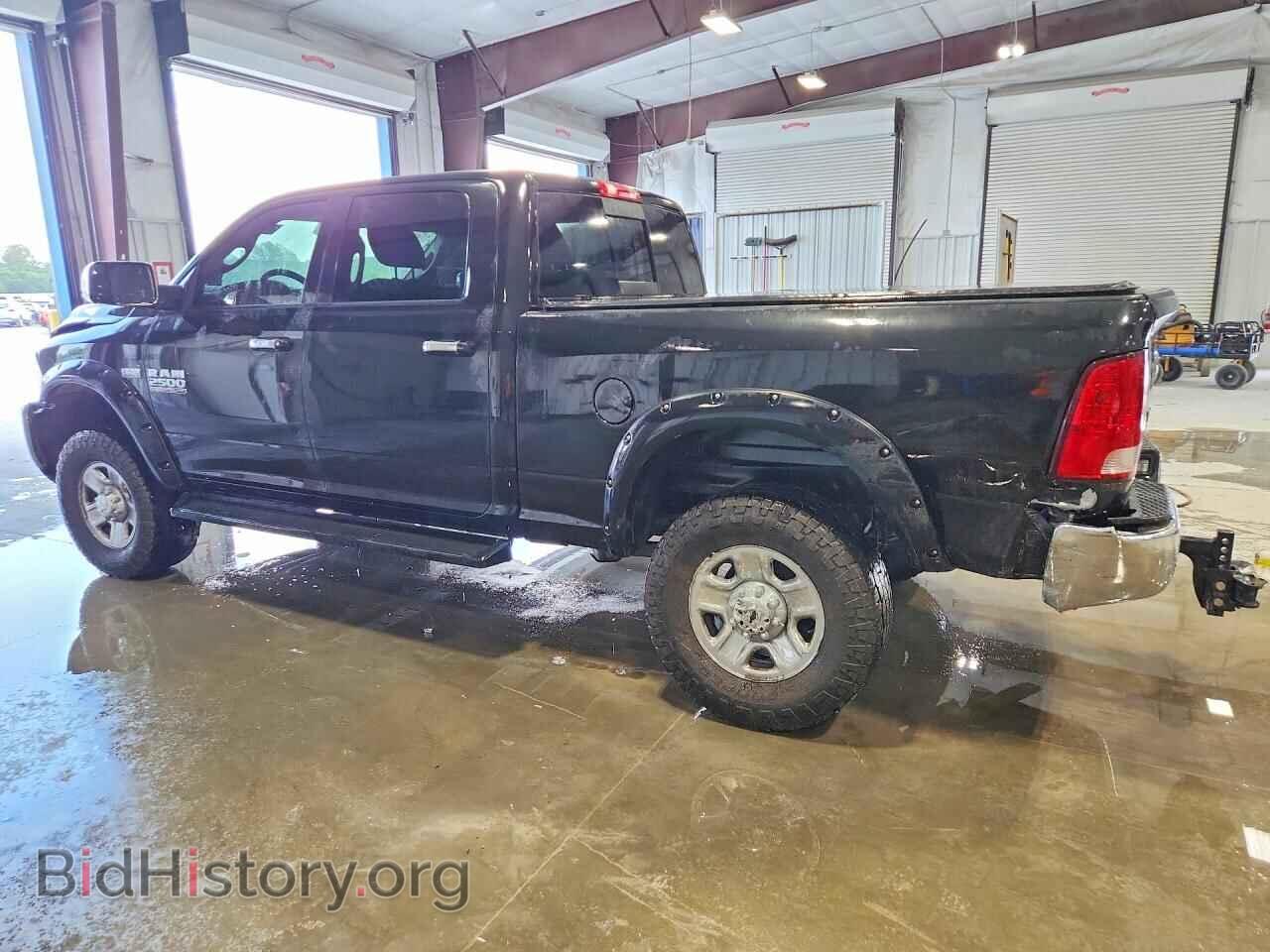 2017 RAM 2500 - VIN: 3C6TR5DTXHG603802 - Photo 2