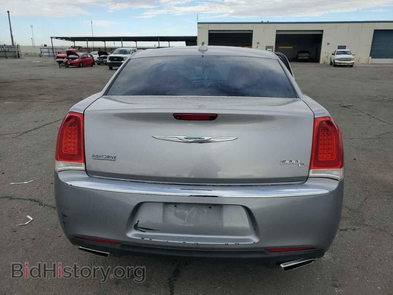 2017 CHRYSLER 300 - VIN: 2C3CCAEG7HH570654 - Фото 6