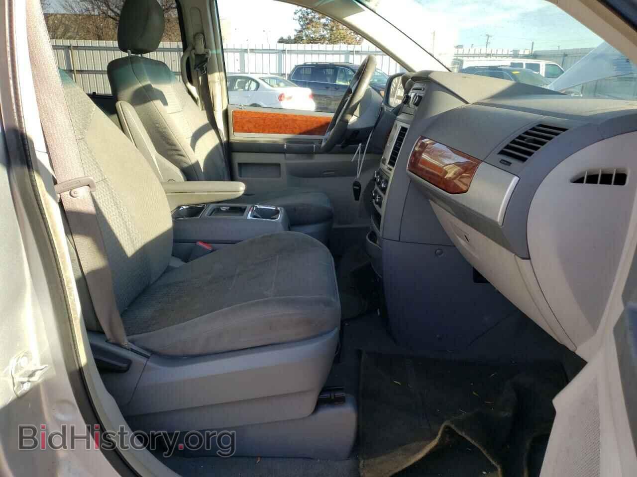 2009 CHRYSLER MINIVAN - VIN: 2A8HR54139R585726 - Фото 5
