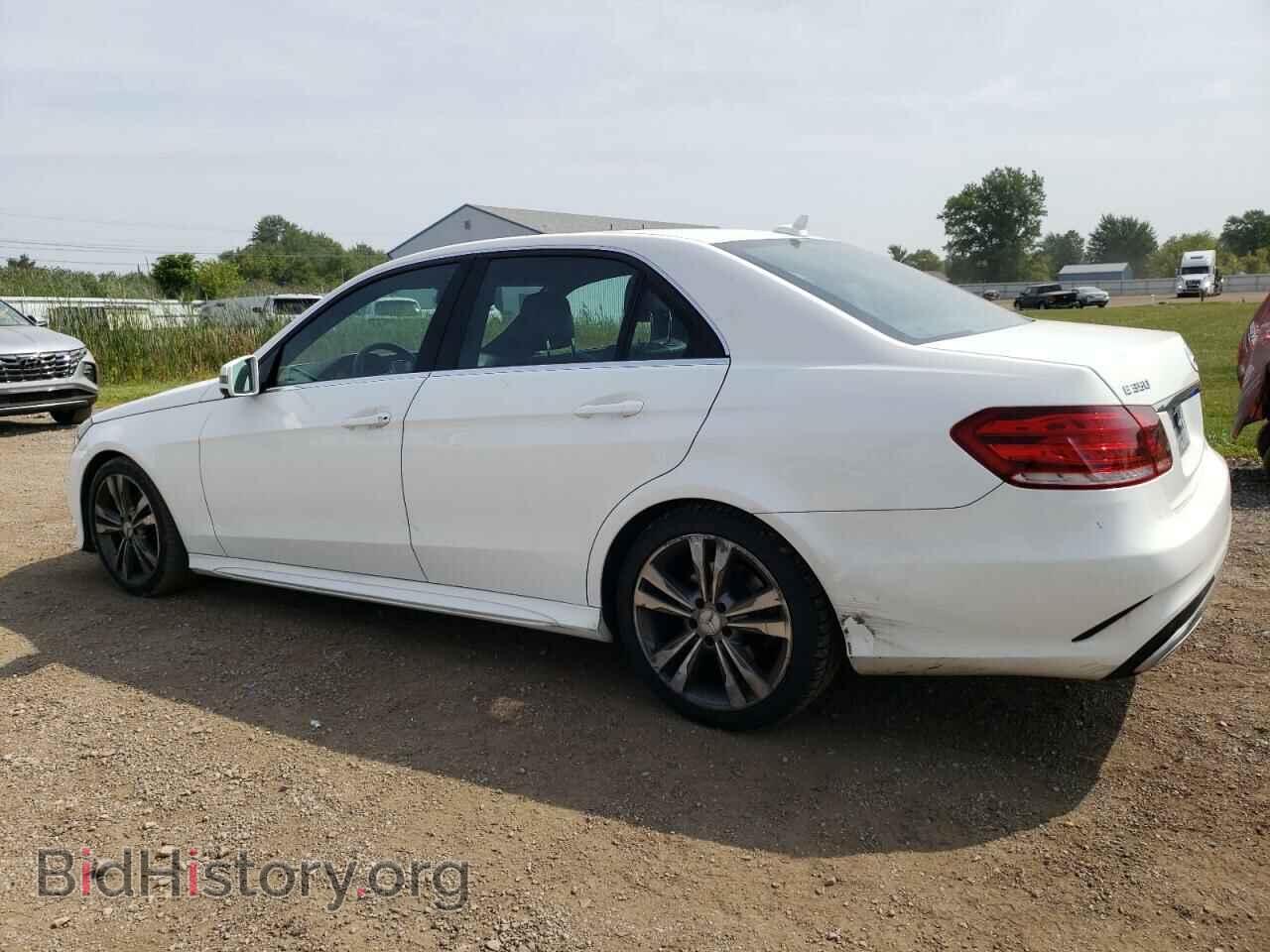 2014 MERCEDES-BENZ E-CLASS - VIN: WDDHF5KB9EB072684 - Фото 2